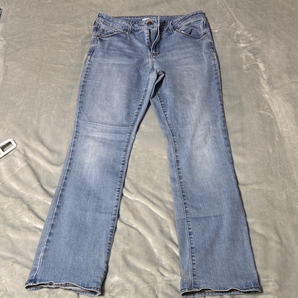 Old Navy Women's Boot Cut Jeans in Light Blue